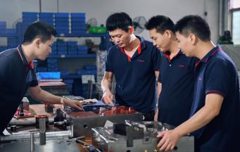 塑膠模具供應(yīng)商怎么選？